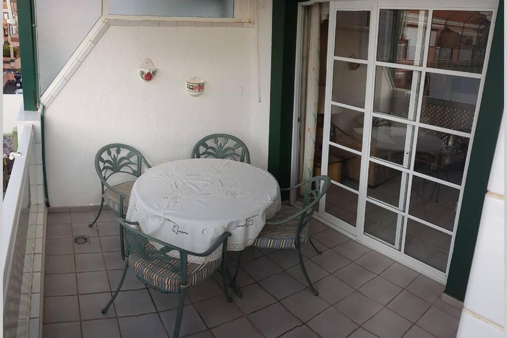 Private Apartment With Roof Terrace Arona  Exterior photo